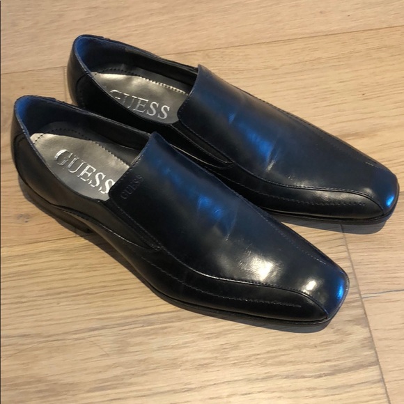 guess dress shoes